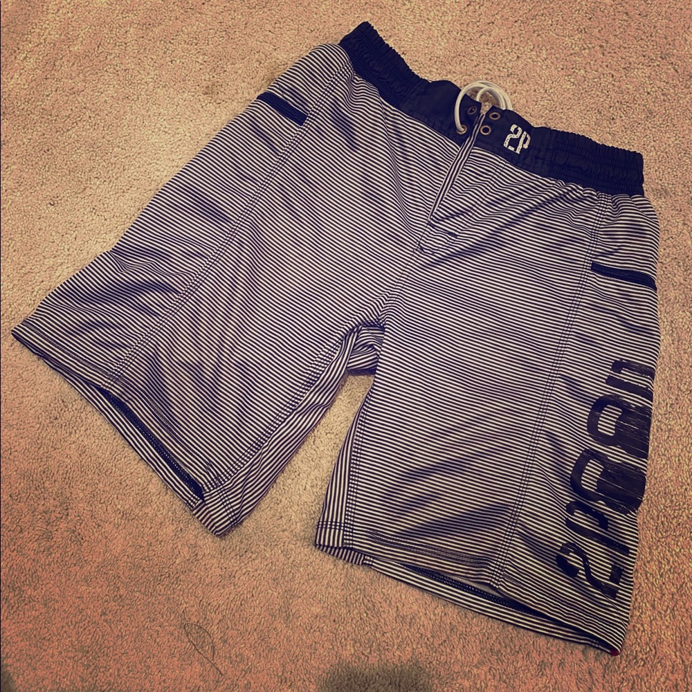 2Pood shorts